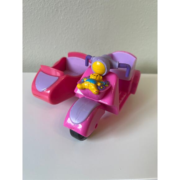 Fisher-Price Sarah Lynn Hot Pink Scooter with Sidecar Replacement Part 2007 - Picture 1 of 6